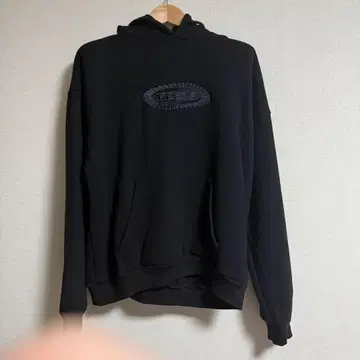 feels black hoodie
