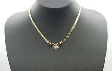 새상품급 니나리치 NINA RICCI 로고 목걸이 보석 포함 GP 골드