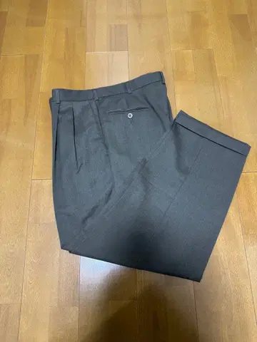 SLATES 슬레이츠 투턱 슬랙스 올리브 W34L32