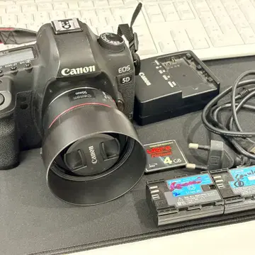 캐논 EOS 5D Mark II 카메라 + 50mm 1.8 STM | 브랜드 중고거래 플랫폼
