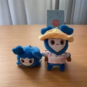 TWICE 봉제 인형 핀 배지 세트