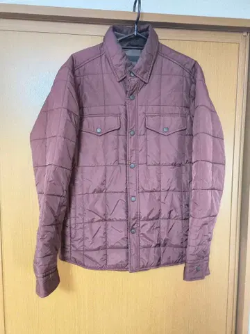 유니클로 올드 헤이세이 퀼팅 자켓 남성용 M