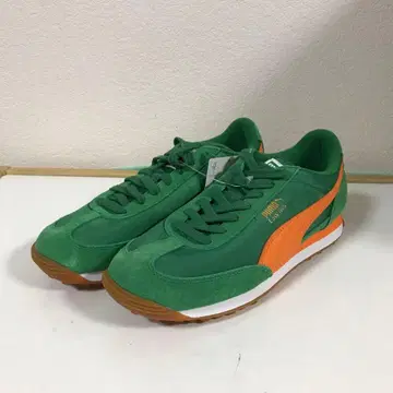 새상품 택 포함 푸마 남성용 스니커즈