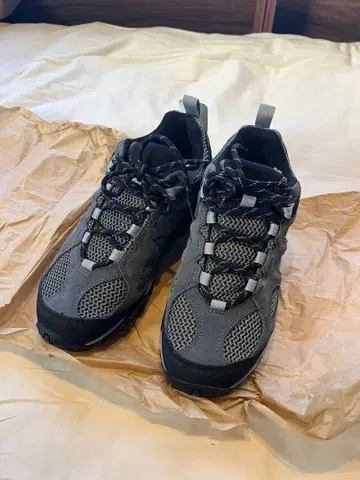 MERRELL 하이킹 슈즈 그레이