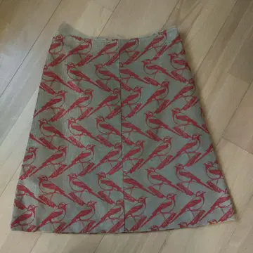 이바나 헬싱키 무릎 기장 사다리꼴 스커트 새 bird 코듀로이