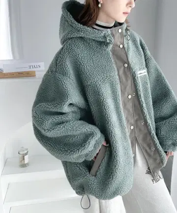 스탠드 후드 보아 아우터 JV1240016