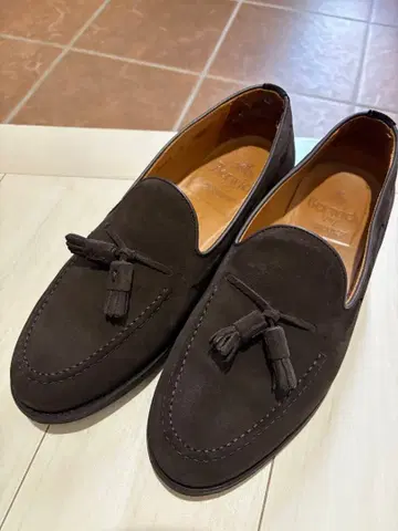 Berwick 스웨이드 태슬 로퍼