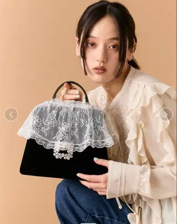 미사용 새상품 릴리 브라운 2way 레이스 커버 백
