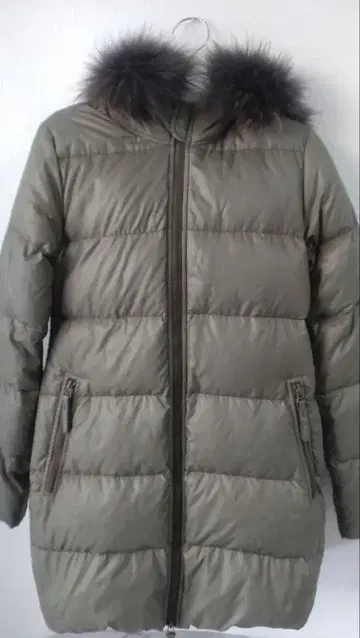 듀베티카 다운 코트 사이즈 40