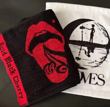 Acid Black Cherry 타월 & 손수건