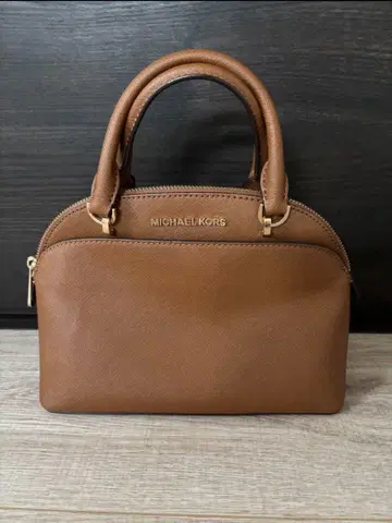 [ 미사용 ] MICHAEL KORS 브라운 핸드백