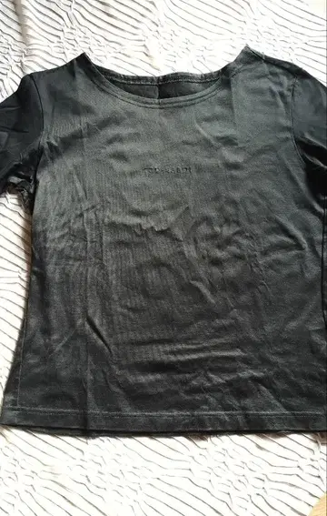 TRUSSARDI 블랙 반팔 T셔츠