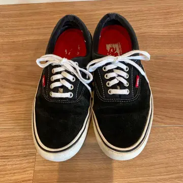 VANS 블랙 스웨이드 스니커즈