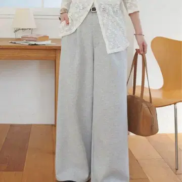 디스코드 깔끔한 맨투맨 라이크 팬츠 S 사이즈