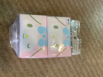 헬로키티 문구 세트와 봉제 인형