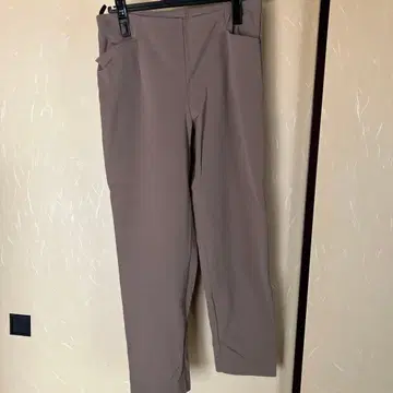 새상품급 피츠유키 속기모 슬림 팬츠 LL 사이즈 너트 브라운