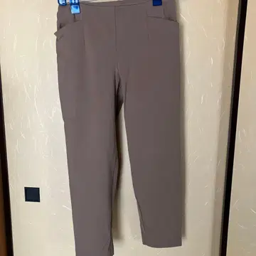 새상품급 피츠유키 속기모 슬림 팬츠 LL 사이즈 너트 브라운