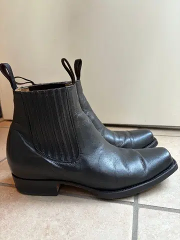 참라 사이드 고어 부츠