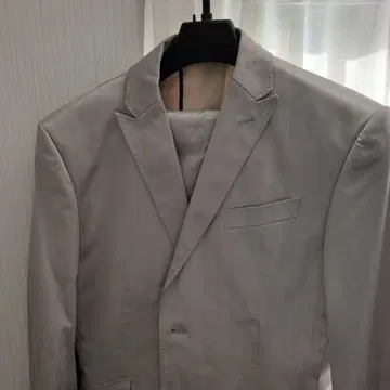 라이트 그레이 스트라이프 비즈니스 정장