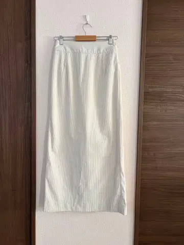 시너리 코듀로이 스커트