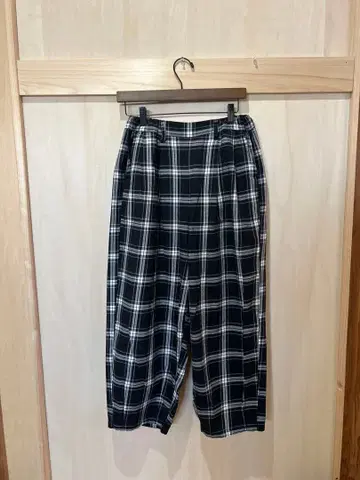 hagumu 하그무 체크 무늬 와이드 실루엣 팬츠