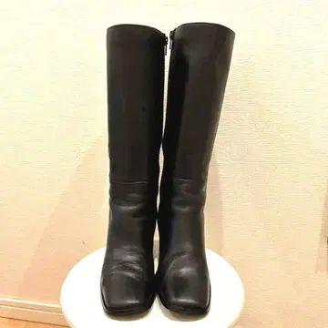 블랙 가죽 부츠