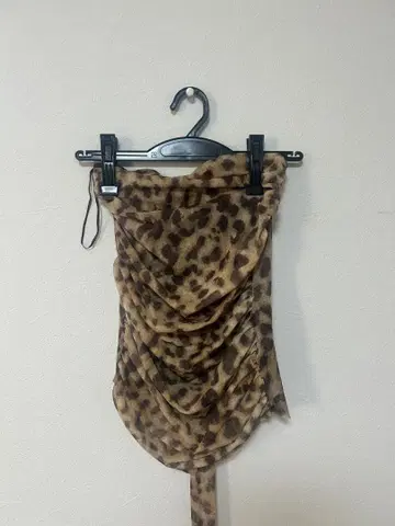 ZARA 레오파드 무늬 튜브탑 S