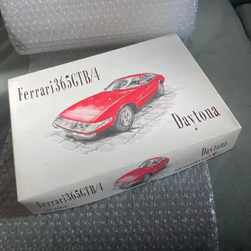 1/24 크라운 모델 페라리 365
