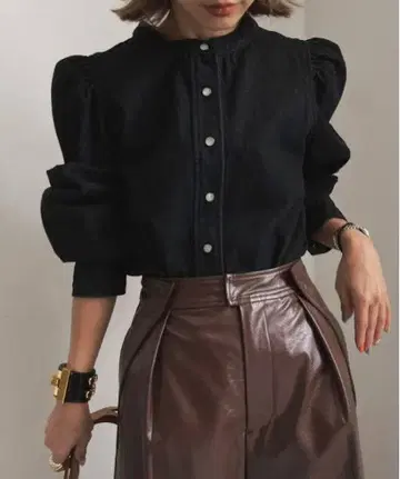 Ameri DENIM POOFY BLOUSE 블랙