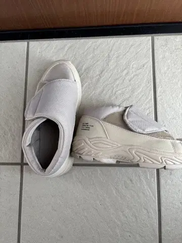 MOONSTAR 810s ET006 UNIVE IVORY 22.5