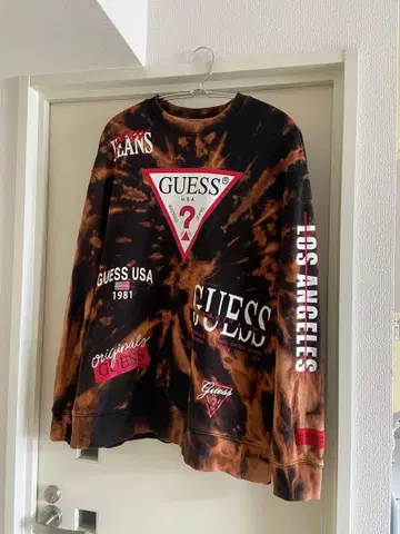 GUESS 리메이크 맨투맨 로스앤젤레스