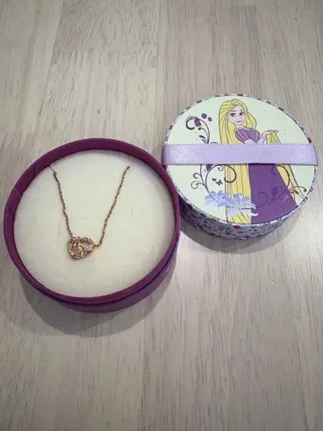 라푼젤 하트 목걸이