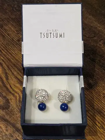 츠츠미 귀걸이 새상품급