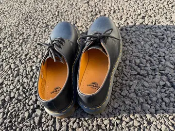 닥터마틴 3홀 부츠 여성용