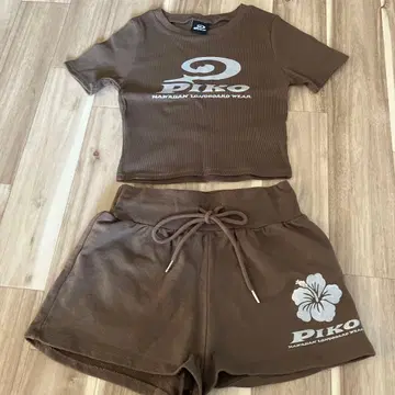 Piko 미니 기장 T셔츠 숏팬츠 세트