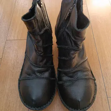 블랙 가죽 숏 웨지 부츠 L 사이즈