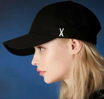 미사용 새상품 바자르 캡 블랙 VARZAR BTS TWICE