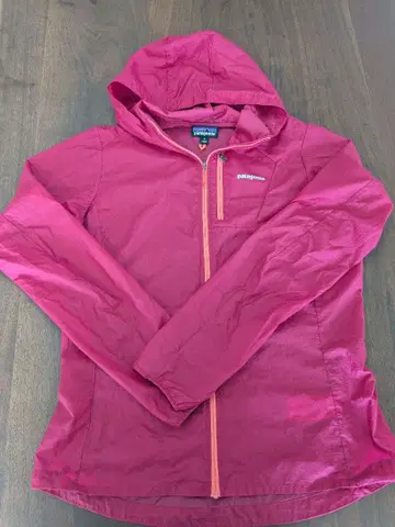 patagonia 핑크 마운틴 파카 M