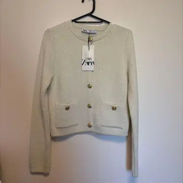 [택 포함 새상품] ZARA 골드 버튼 니트 가디건 화이트 S