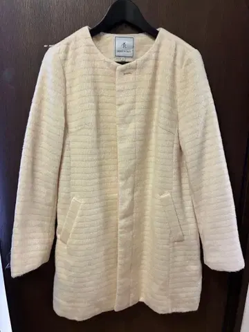 ROPE PICNIC 로페피크닉 크림색 코트 사이즈 40