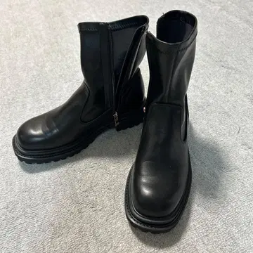 사이드 고어 가죽 부츠 블랙 M size