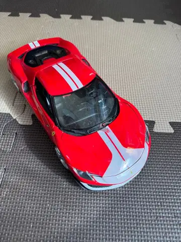 1/18 페라리 296 이탈리아