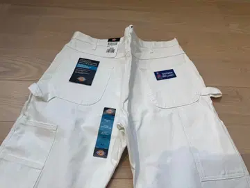 3Sherwin-Williams 화이트 카고 팬츠 38 32