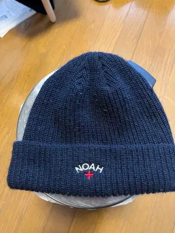 NOAH 네이비 니트 모자