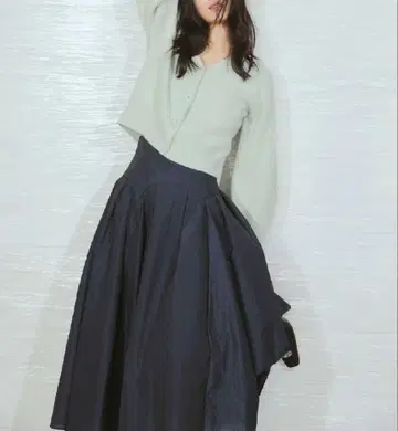 [ FRAY I.D ] 퀼팅 자카드 볼륨 스커트