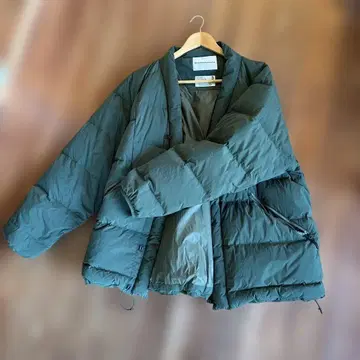 White Mountaineering TAION HANTEN DOWN