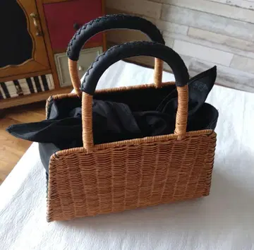 더 바그마티 바스켓백 블랙 내부 가방 포함