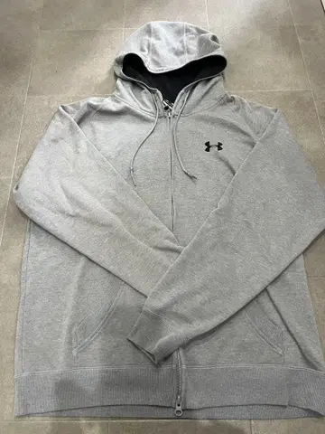 새상품급 언더아머 후드티 L