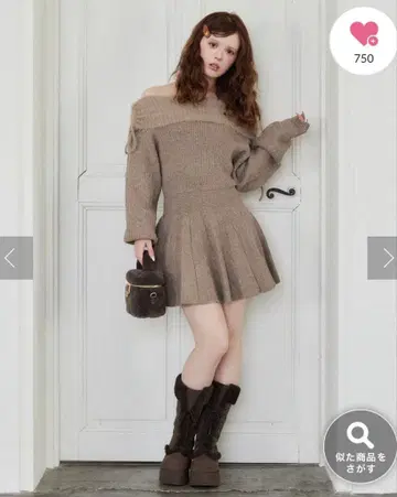 NICE CLAUP 오프숄더 플리츠 니트 미니 원피스 2 모카