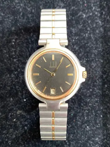 dunhill 던힐 쿼츠 손목시계 블랙 다이얼 작동 미확인